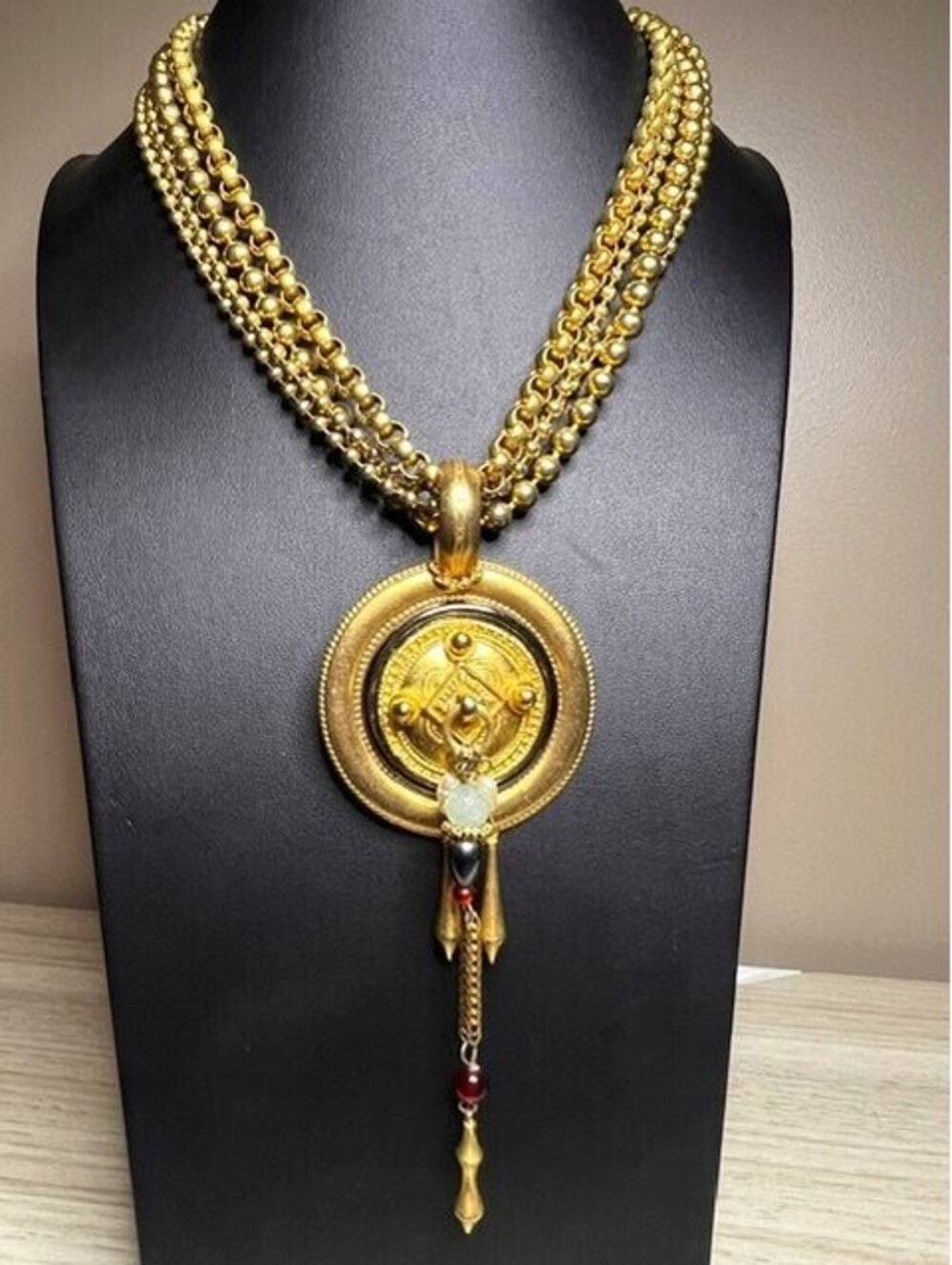 B6480 Ornate Gold Tone 4-strand Beaded Necklace heavy Pendant Statement 19" 159g